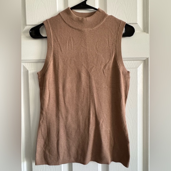 Aranch&Cloz Tops - Elegant Sleeveless Tan Top for Women